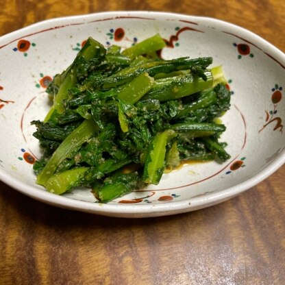 胡麻和えが好きで春菊も好きで、でも春菊の胡麻和えはやったこと無かったです。家族も美味しいと言ってます。定番になりそうです。